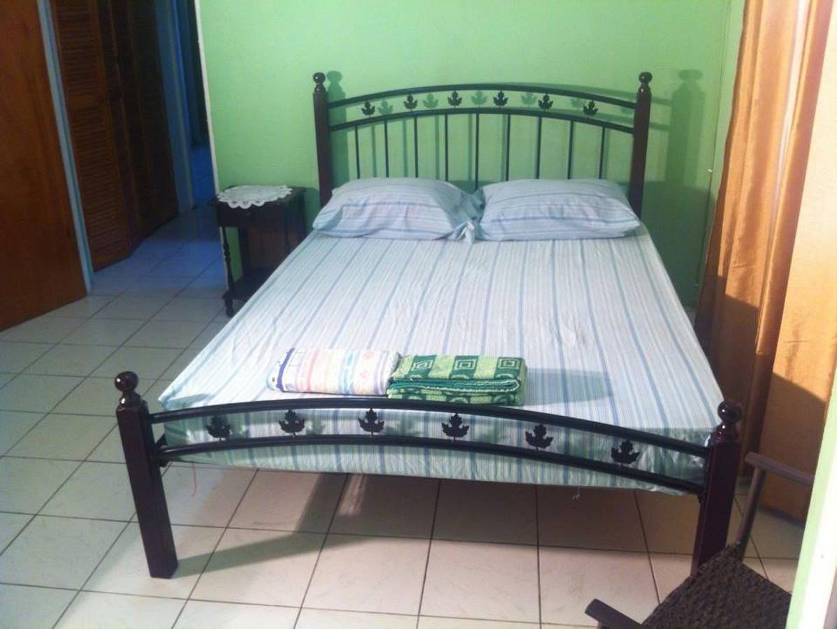 Dancehall Hostel Kingston Bagian luar foto